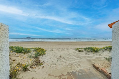 Villa for sale in La Manga del Mar Menor, Murcia, Spain 6 bedrooms, 282 sq.m. No. 147034 - photo 12