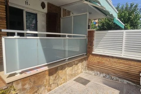 Продажа квартиры в Калафелл, Таррагона, Испания 3 спальни, 60м2 №193543 - фото 6
