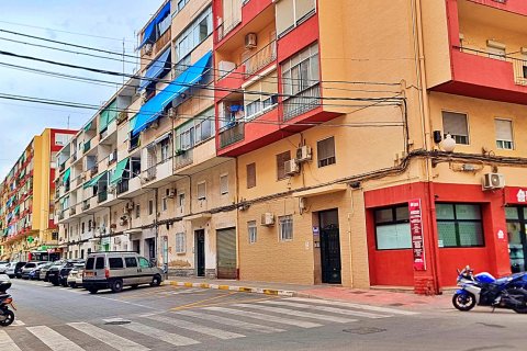 Apartment for sale in Alicante, Spain 2 bedrooms, 58.58 sq.m. No. 193547 - photo 27