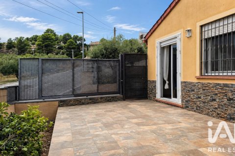 House for sale in Riudecanyes, Tarragona, Spain 4 bedrooms, 160 sq.m. No. 193544 - photo 25
