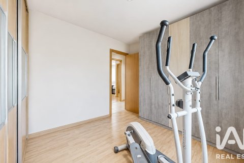 House for sale in Riudecanyes, Tarragona, Spain 4 bedrooms, 160 sq.m. No. 193544 - photo 16