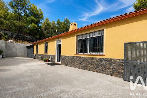 House for sale in Riudecanyes, Tarragona, Spain 4 bedrooms, 160 sq.m. No. 193544 - photo 22