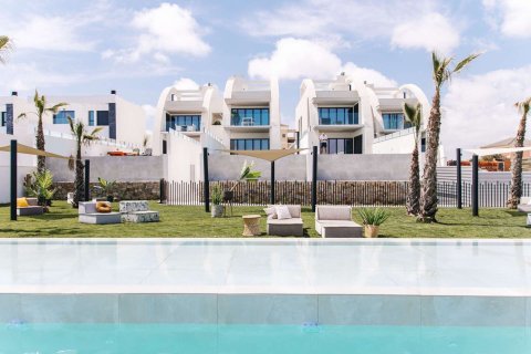 House for sale in Ciudad Quesada, Alicante, Spain 4 bedrooms, 240 sq.m. No. 175737 - photo 24