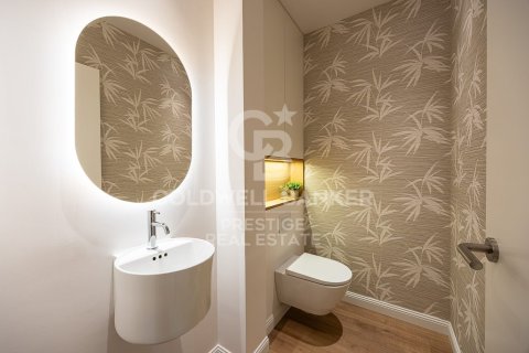 Lägenhet till salu i Barcelona, Spanien 2 sovrum, 137 kvm. Nr. 159203 - foto 19