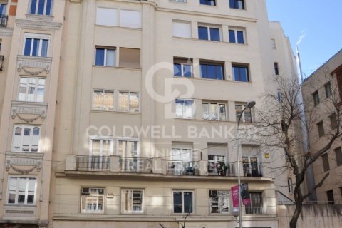 Appartamento a Madrid, Spagna 3 camere da letto, 106 mq. N° 159205
