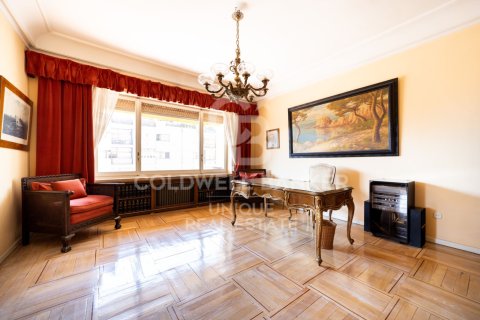 Продажа квартиры в Мадрид, Испания 4 спальни, 350м2 №159204 - фото 5