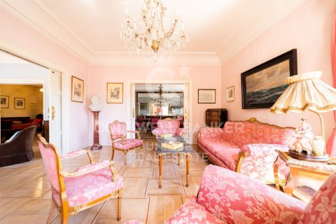 Продажа квартиры в Мадрид, Испания 4 спальни, 350м2 №159204 - фото 11