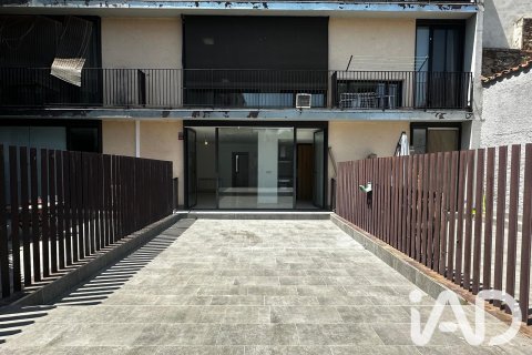 Huoneisto myytävänä Castellterçol, Barcelona, Espanja, 1 makuuhuone, 52 m2 No. 192082 - kuva 2