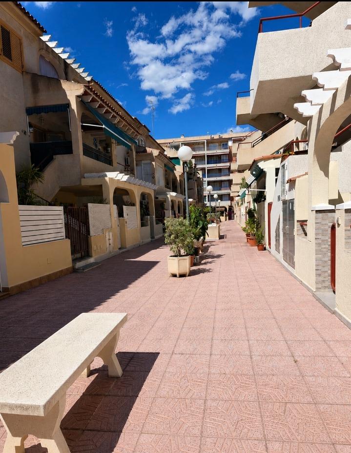 Dzīvoklis Torrevieja, Alicante, Spānijā 73 m2 Nr. 183045