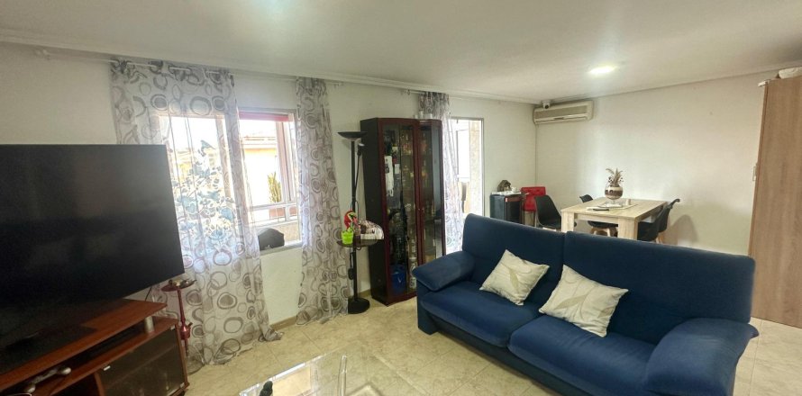 Квартира в Аликанте, Испания 89м2 №183042