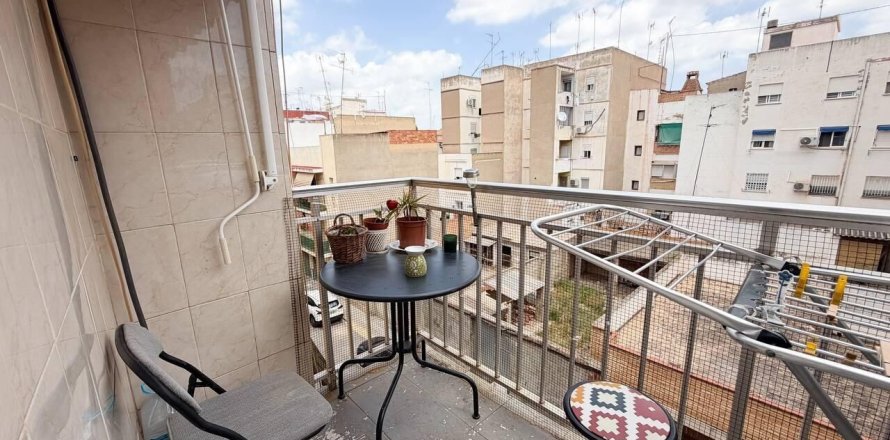 Apartment in Manises, Valencia, Spain 1 bedroom, 58 sq.m. No. 183041