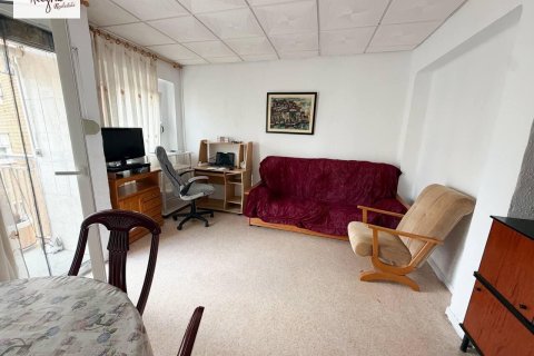 Apartment for sale in Manises, Valencia, Spain 1 bedroom, 58 sq.m. No. 183041 - photo 4