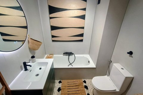 Lägenhet till salu i Guardamar del Segura, Alicante, Spanien 2 sovrum, 51 kvm. Nr. 183046 - foto 11