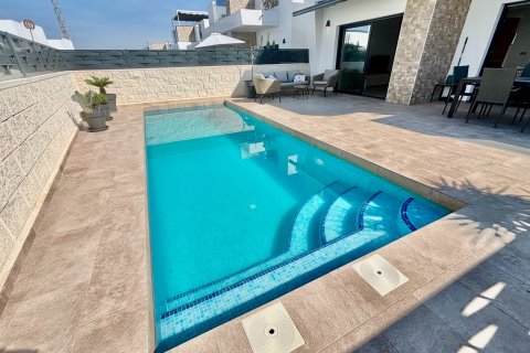 Villa for sale in Benijofar, Alicante, Spain 2 bedrooms, 118 sq.m. No. 146613 - photo 4