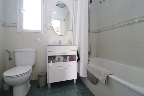 Продажа виллы в Бенихофар, Аликанте, Испания 2 спальни, 88м2 №146615 - фото 14