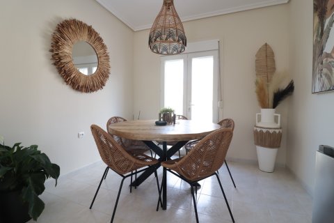 Продажа виллы в Бенихофар, Аликанте, Испания 2 спальни, 88м2 №146615 - фото 7