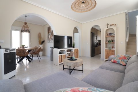 Продажа виллы в Бенихофар, Аликанте, Испания 2 спальни, 88м2 №146615 - фото 6