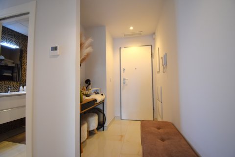 Lägenhet till salu i Alicante, Spanien 3 sovrum, 114 kvm. Nr. 146611 - foto 16