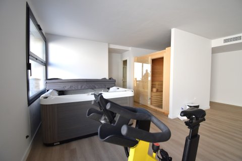 Lägenhet till salu i Alicante, Spanien 3 sovrum, 114 kvm. Nr. 146611 - foto 23