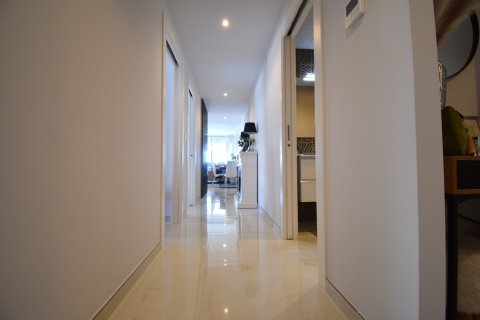 Lägenhet till salu i Alicante, Spanien 3 sovrum, 114 kvm. Nr. 146611 - foto 17