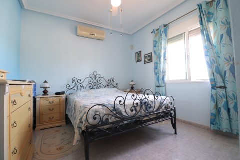 Finca till salu i Catral, Alicante, Spanien 3 sovrum, 110 kvm. Nr. 146612 - foto 6