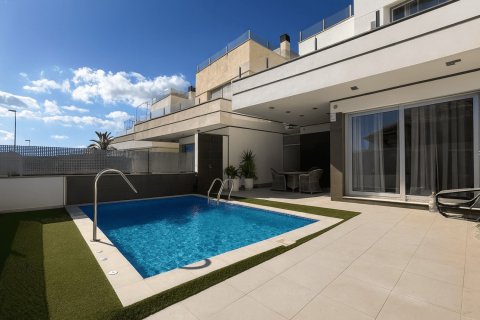 Huvila myytävänä Alicante, Espanja, 3 makuuhuonetta, 125 m2 No. 144032 - kuva 4