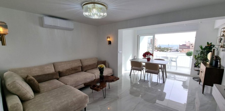 Квартира в Торревьеха, Аликанте, Испания 2 спальни, 89м2 №144029