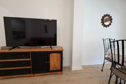 Apartamento en venta en Torrevieja, Alicante, España 2 dormitorios, 82 m2 No. 144033 - foto 4