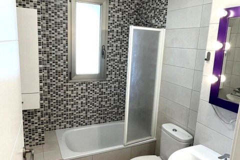 Apartamento en venta en Alicante, España 2 dormitorios, 76 m2 No. 144030 - foto 13
