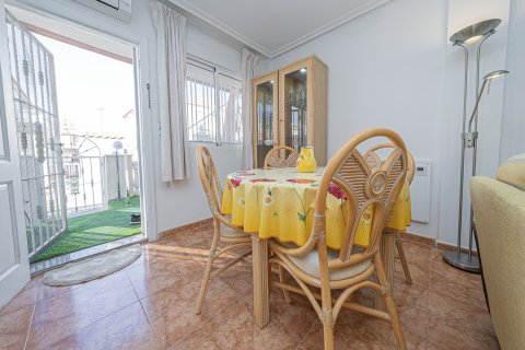 Kamienica w Cabo Roig, Alicante, Hiszpania 3 sypialnie, 86 mkw. nr 188981 – zdjęcie 5