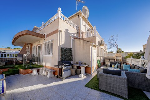 Kamienica w Cabo Roig, Alicante, Hiszpania 3 sypialnie, 86 mkw. nr 188981 – zdjęcie 2