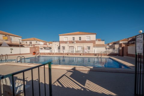 Kamienica w Cabo Roig, Alicante, Hiszpania 3 sypialnie, 86 mkw. nr 188981 – zdjęcie 4
