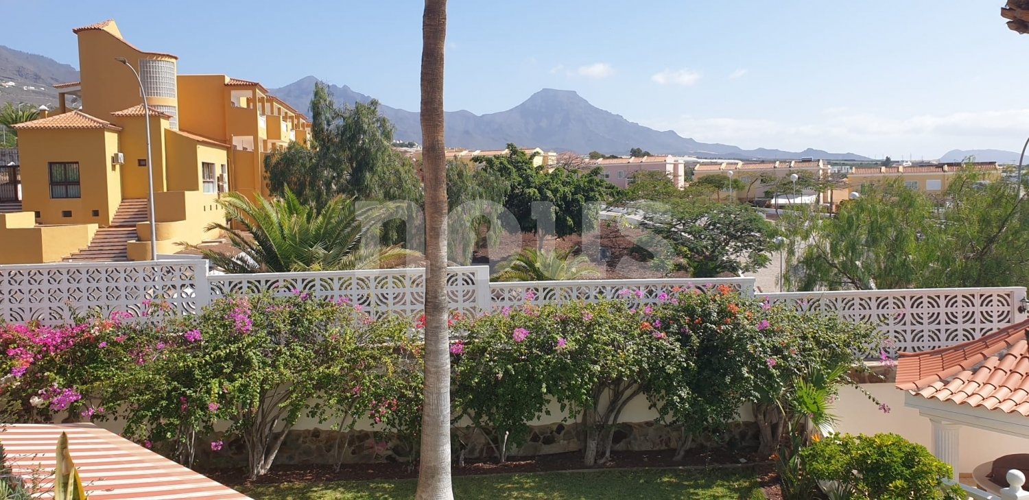 Villa in Callao Salvaje, Tenerife, Spain 8 bedrooms, 730 sq.m. No. 102916