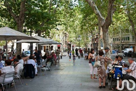 Kahvila / Ravintola vuokrattavana Barcelona, Espanja, 7 makuuhuonetta, 69 m2 No. 154352 - kuva 6