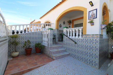 Bungalow till salu i El Limonar, Malaga, Spanien 2 sovrum, 56 kvm. Nr. 194437 - foto 3