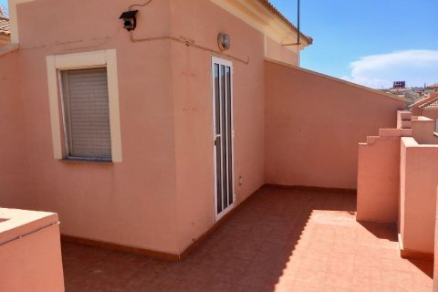 Tvåvåningslägenhet till salu i La Zenia, Alicante, Spanien 3 sovrum, 90 kvm. Nr. 194439 - foto 6