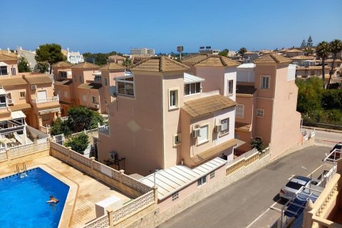 Tvåvåningslägenhet till salu i La Zenia, Alicante, Spanien 3 sovrum, 90 kvm. Nr. 194439 - foto 2