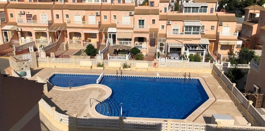 Tvåvåningslägenhet i La Zenia, Alicante, Spanien 3 sovrum, 90 kvm. Nr. 194439