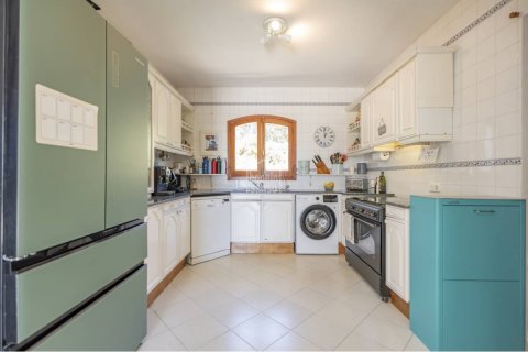 Villa for sale in Sant Lluis, Menorca, Spain 4 bedrooms, 150 sq.m. No. 181285 - photo 7