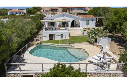 Villa for sale in Sant Lluis, Menorca, Spain 4 bedrooms, 150 sq.m. No. 181285 - photo 2