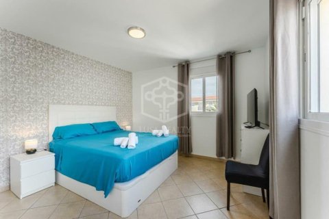 Commercial property à vendre à Adeje, Tenerife, Espagne, 730 m2 No. 181289 - photo 8