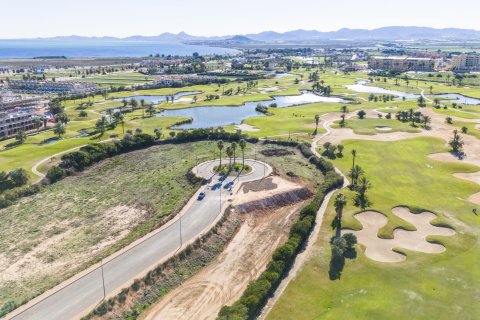 Huoneisto myytävänä Los Alcazares, Murcia, Espanja, 3 makuuhuonetta, 118 m2 No. 136804 - kuva 10