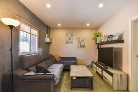House à vendre à Sant Vicenc Dels Horts, Barcelona, Espagne, 3 chambres, 154 m2 No. 172019 - photo 10