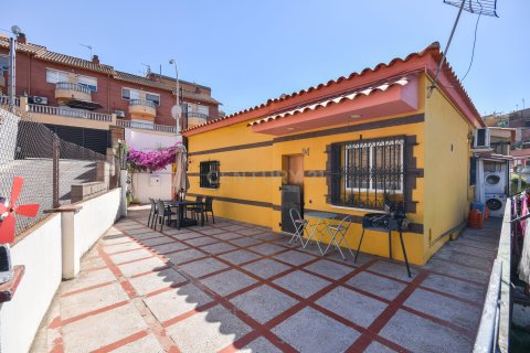 House à vendre à Sant Vicenc Dels Horts, Barcelona, Espagne, 3 chambres, 154 m2 No. 172019 - photo 5