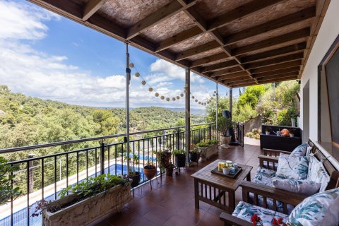 Talo myytävänä Palafolls, Barcelona, Espanja, 4 makuuhuonetta, 254 m2 No. 172021 - kuva 29