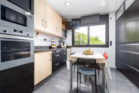Talo myytävänä Palafolls, Barcelona, Espanja, 4 makuuhuonetta, 254 m2 No. 172021 - kuva 9