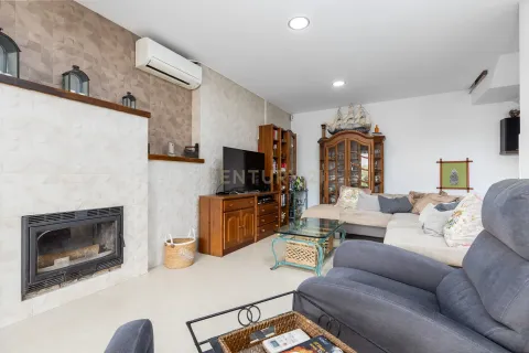 Talo myytävänä Palafolls, Barcelona, Espanja, 4 makuuhuonetta, 254 m2 No. 172021 - kuva 5