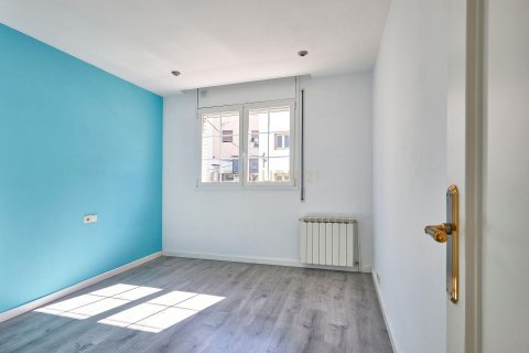 Māja pārdošanā Sabadell, Barcelona, Spānijā 4 istabas, 216 m2 Nr. 172018 - attēls 10