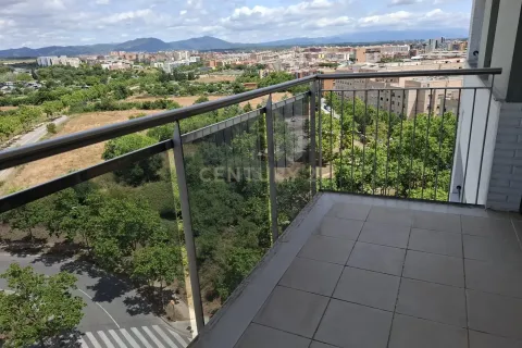Apartament w Sabadell, Barcelona, Hiszpania 4 sypialnie, 102 mkw. nr 172016
