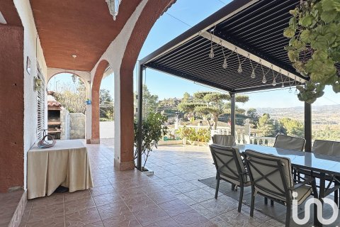 Hus till salu i Abrera, Barcelona, Spanien 4 sovrum, 783 kvm. Nr. 154133 - foto 10